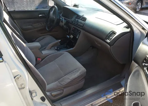 1995 Honda Accord Lx z USA, uszkodzony, nr VIN JHMCD5637SC058753